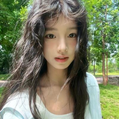 灰色少女